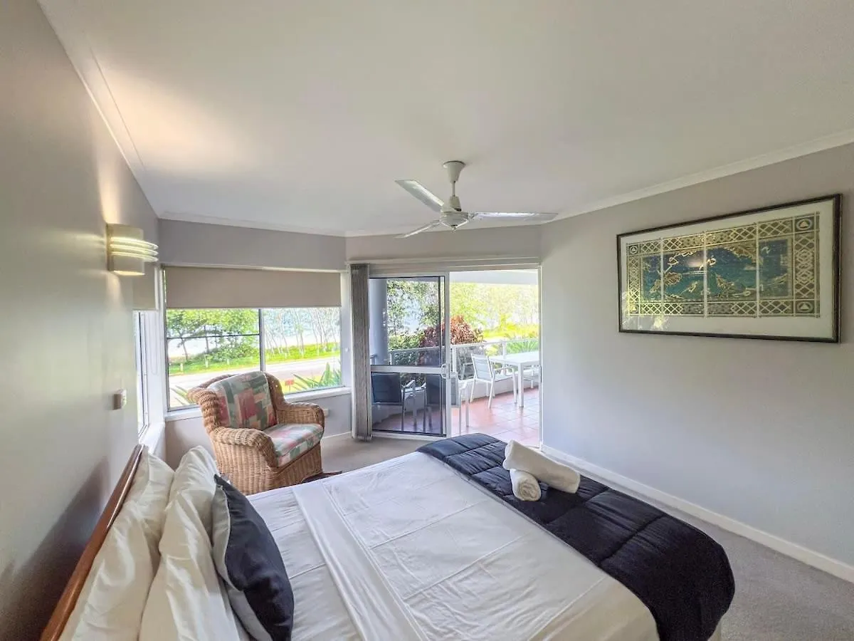 Ulysses 1 - 1 Bedroom Spacious Ocean Views Mission Beach Australien